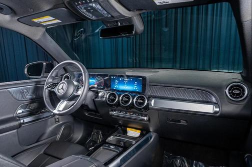 2025 Mercedes-Benz GLB 250 Base