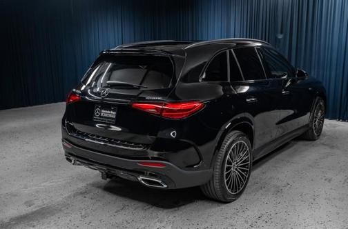 2025 Mercedes-Benz GLC 350e Base