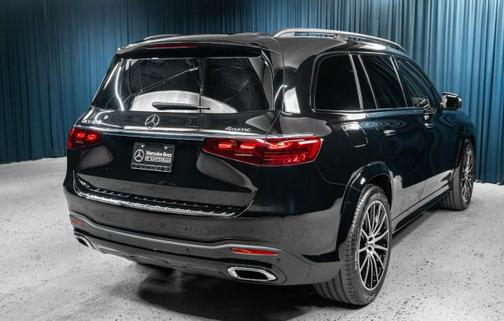 2025 Mercedes-Benz GLS 450 4MATIC