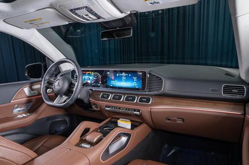 2025 Mercedes-Benz GLS 450 4MATIC
