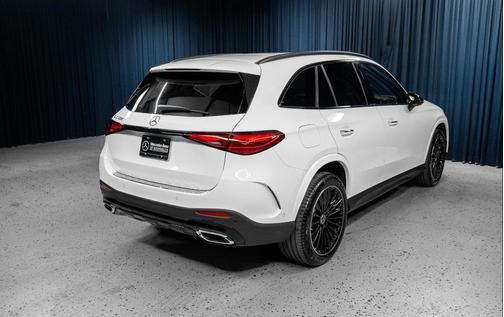 2026 Mercedes-Benz GLC 300 Base