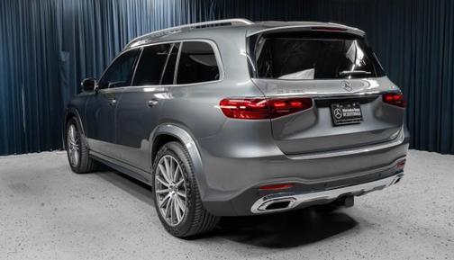 2025 Mercedes-Benz GLS 450 4MATIC