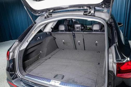 2025 Mercedes-Benz E-Class 4MATIC