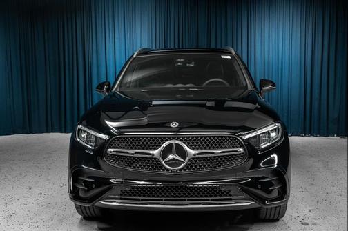 2025 Mercedes-Benz GLC 300 Base