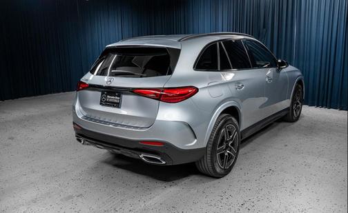 2026 Mercedes-Benz GLC 300 Base