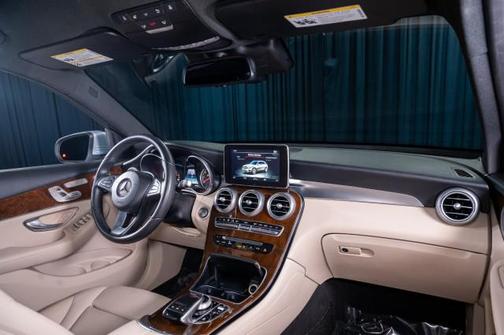 2018 Mercedes-Benz GLC 300 Base