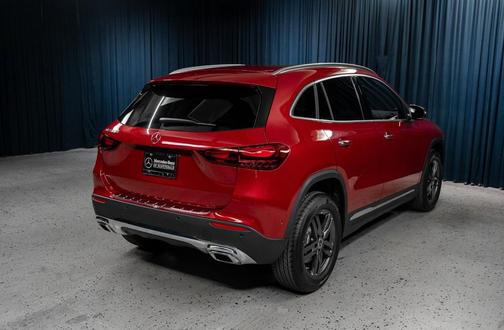 MANUFAKTUR Patagonia Red Metallic 2026 Mercedes-Benz GLA 250 4MATIC