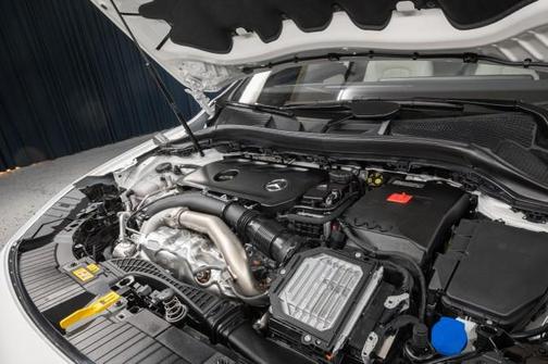 2025 Mercedes-Benz GLA 250 4MATIC