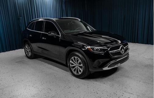 2026 Mercedes-Benz GLC 300 4MATIC