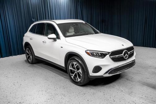 2025 Mercedes-Benz GLC 350e Base