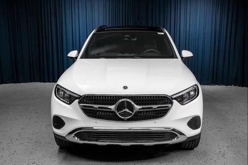 2026 Mercedes-Benz GLC 300 Base