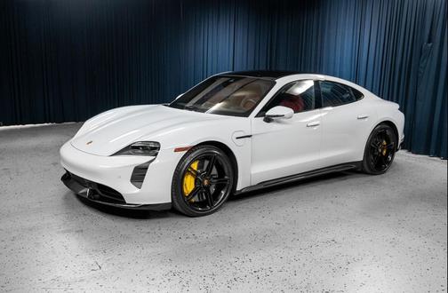 2021 Porsche Taycan Turbo