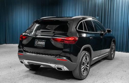 2025 Mercedes-Benz GLA 250 Base