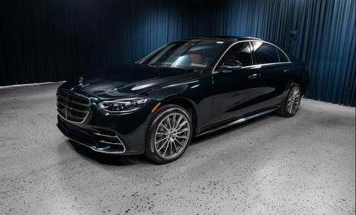 Emerald Green Metallic 2026 Mercedes-Benz S-Class 4MATIC