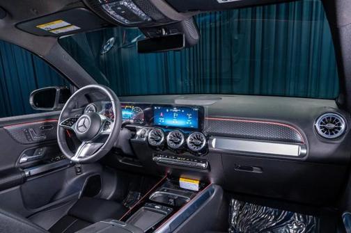 2025 Mercedes-Benz GLB 250 Base