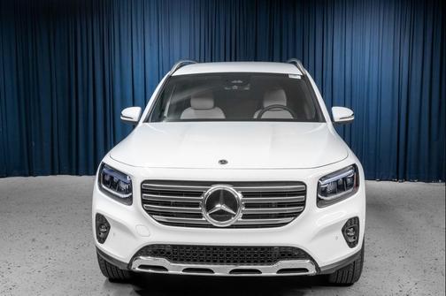 2025 Mercedes-Benz GLB 250 Base