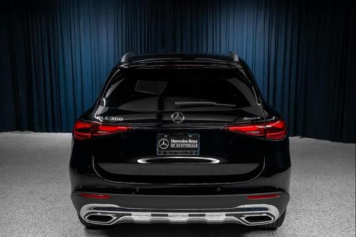 Black 2026 Mercedes-Benz GLC 300 4MATIC
