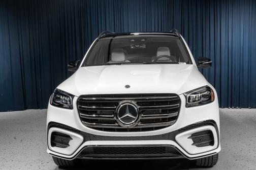 2025 Mercedes-Benz GLS 450 4MATIC