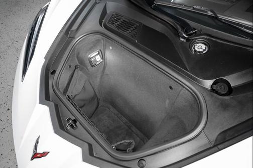 2020 Chevrolet Corvette Stingray w/3LT