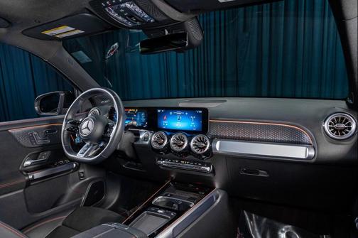2025 Mercedes-Benz AMG GLB 35 4MATIC