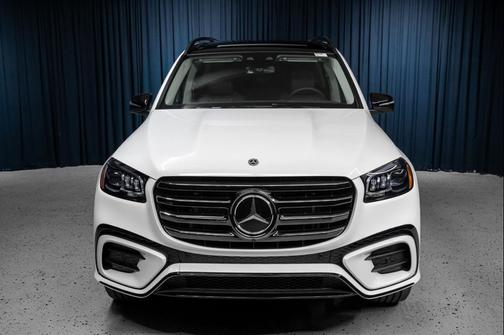 2026 Mercedes-Benz GLS 450 4MATIC
