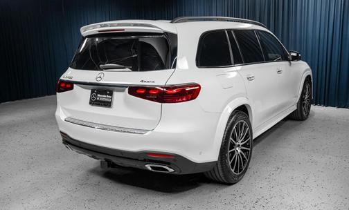 2026 Mercedes-Benz GLS 450 4MATIC