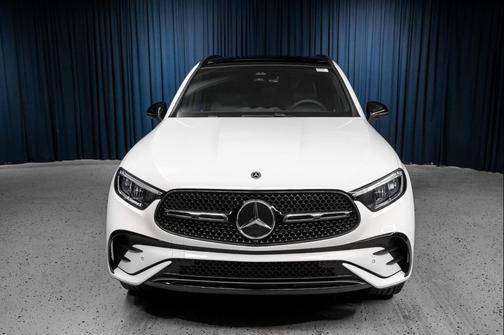 Polar White 2026 Mercedes-Benz GLC 300 4MATIC