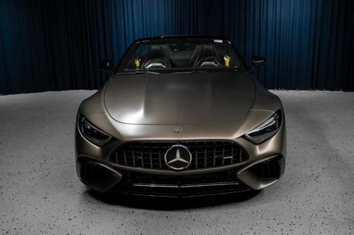 2026 Mercedes-Benz AMG SL 63 Base