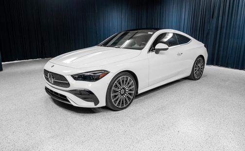 MANUFAKTUR Moonlight White Metallic 2026 Mercedes-Benz CLE 300 4MATIC Coupe