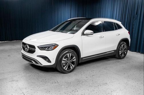 Polar White 2026 Mercedes-Benz GLA 250 4MATIC