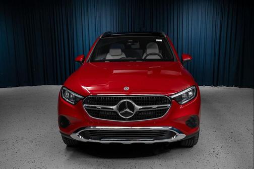 2026 Mercedes-Benz GLC 300 Base