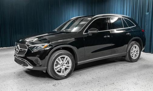 2025 Mercedes-Benz GLC 300 Base