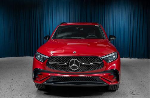 2025 Mercedes-Benz GLC 300 Base