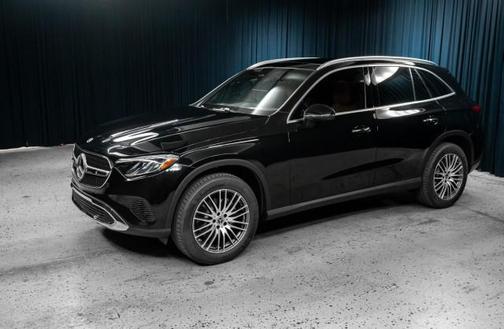 2025 Mercedes-Benz GLC 300 Base