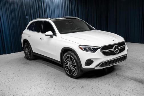 2025 Mercedes-Benz GLC 300 Base