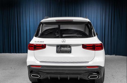 2025 Mercedes-Benz GLB 250 Base