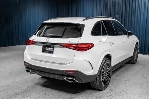 2025 Mercedes-Benz GLC 350e Base