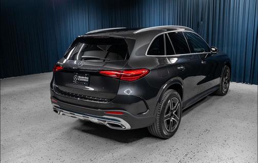 2026 Mercedes-Benz GLC 300 Base