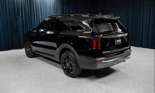 Ebony Black 2024 Kia Sorento SX