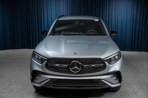 2026 Mercedes-Benz GLC 300 Base