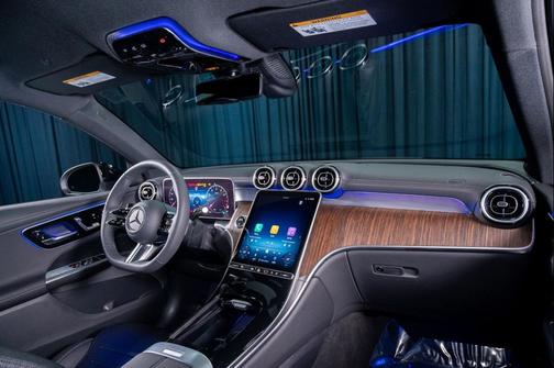 2026 Mercedes-Benz GLC 300 Base