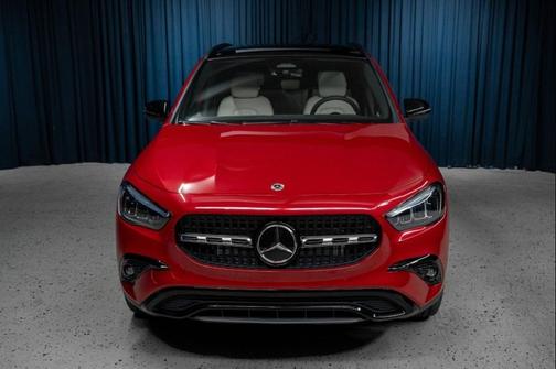 MANUFAKTUR Patagonia Red Metallic 2026 Mercedes-Benz GLA 250 4MATIC