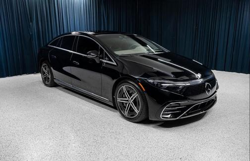 Black 2026 Mercedes-Benz EQS 450 4MATIC