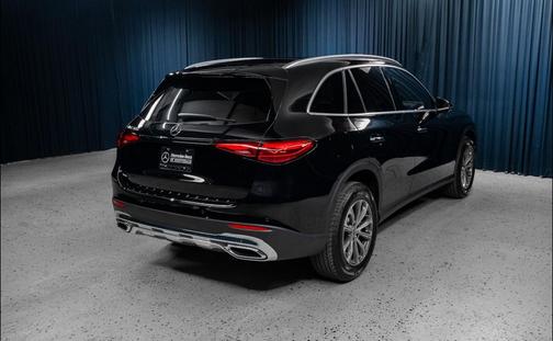 2026 Mercedes-Benz GLC 300 Base