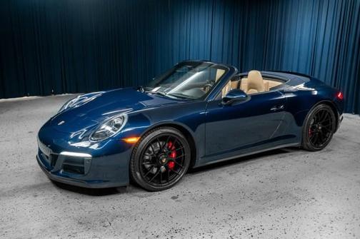 2018 Porsche 911 Carrera GTS