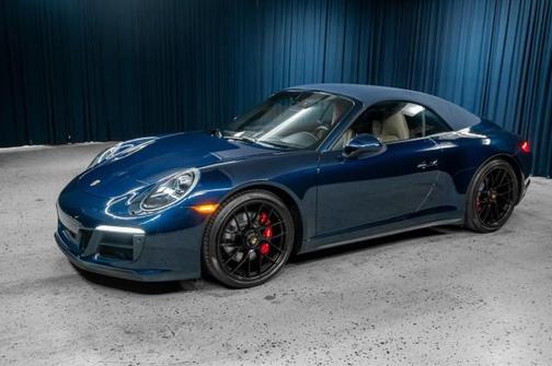 2018 Porsche 911 Carrera GTS