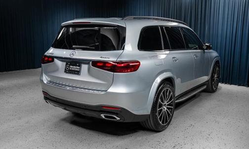 2026 Mercedes-Benz GLS 450 4MATIC