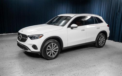 Polar White 2026 Mercedes-Benz GLC 300 Base