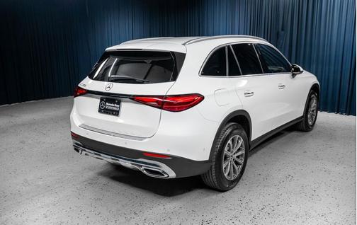 Polar White 2026 Mercedes-Benz GLC 300 Base