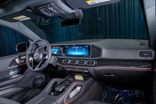2025 Mercedes-Benz GLE 450e 4MATIC